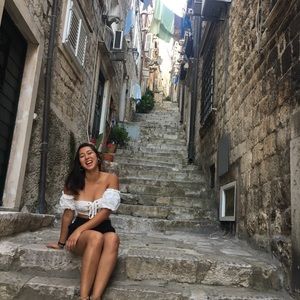 Meet your Posher, Allyson